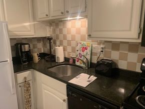 145 Essex Avenue 402, Gloucester MA 01930