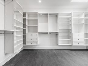 360 Athens St 360, Boston MA 02127