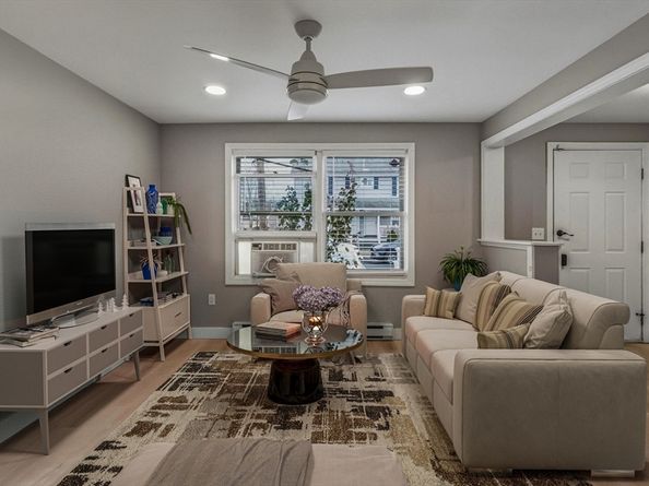 19 Delford, Boston MA 02131