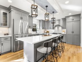 23 County Rd, Burlington MA 01803