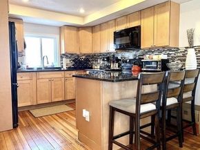 36 Palmer St, Quincy MA 02169