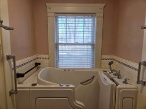 7 Canal St, Millbury MA 01527