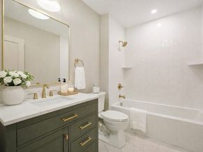 68 Rowe St 3, Boston MA 02131