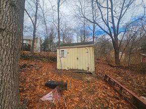 126 Lakehurst Ave, Weymouth MA 02189