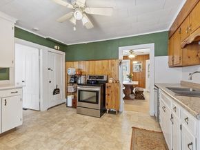 132 Simonds St, Athol MA 01331