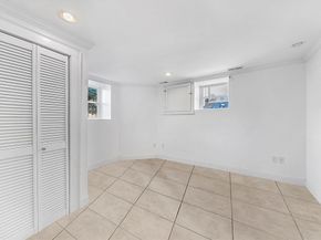 32 Copley St 2, Cambridge MA 02138