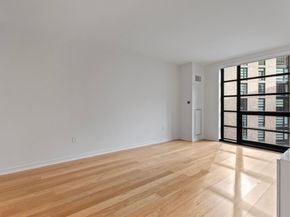 580 Washington Street 5C, Boston MA 02111