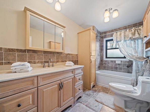 298 Lisle Street, Braintree MA 02184