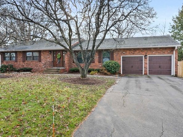 298 Lisle Street, Braintree MA 02184