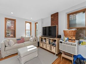 8 Battery Street 8, Boston MA 02109