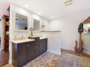 50 Elm St, Plympton MA 02367