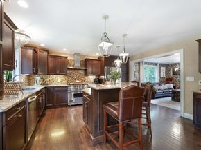 50 Elm St, Plympton MA 02367