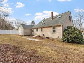 46 Woodruff Road, Clinton MA 01510