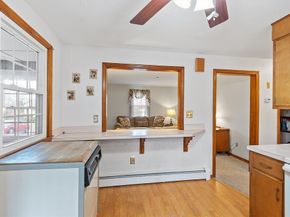 46 Woodruff Road, Clinton MA 01510