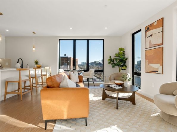 100 Lincoln Street 304, Boston MA 02135