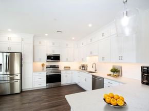 2 Proprietors Drive 25, Marshfield MA 02050