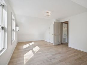 18 Chestnut Hill Rd, Millville MA 01529