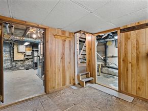 447 Stevens St, North Andover MA 01845