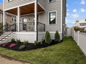 27-29 Dartmouth St 1, Arlington MA 02474