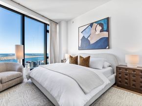 682 Atlantic Ave 49H, Boston MA 02111