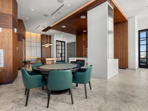 682 Atlantic Ave 49H, Boston MA 02111