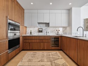 682 Atlantic Ave 49H, Boston MA 02111