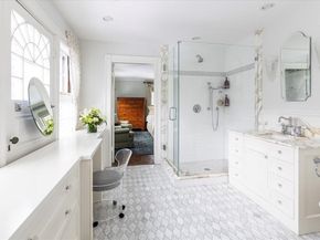 394 Hammond St, Newton MA 02467