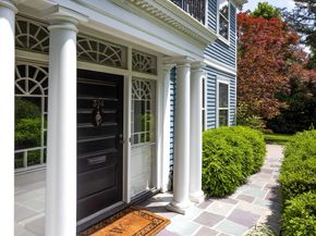 394 Hammond St, Newton MA 02467