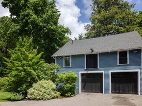 394 Hammond St, Newton MA 02467