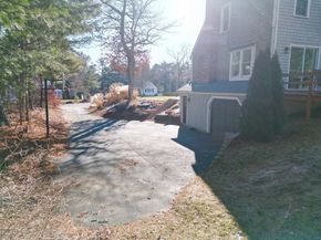 51 Kathleen Dr, Plymouth MA 02360