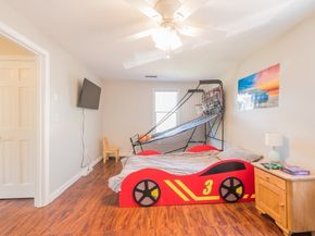 51 Kathleen Dr, Plymouth MA 02360