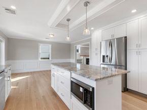 14 Piedmont Ave, Waltham MA 02451