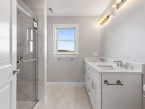 14 Piedmont Ave, Waltham MA 02451