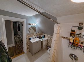 38 Washington St, Marlborough MA 01752