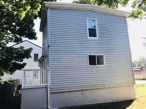 18 Lawrence St, Brockton MA 02301