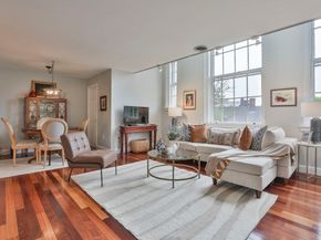 35 Flint Street 209, Salem MA 01970