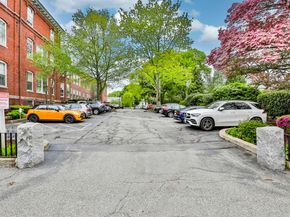 35 Flint Street 209, Salem MA 01970