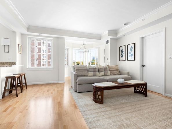 20 Chapel St B712, Brookline MA 02446