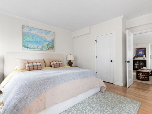 20 Chapel St B712, Brookline MA 02446