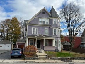 3 Gardner Pl, Leominster MA 01453