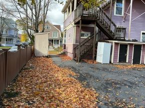 3 Gardner Pl, Leominster MA 01453
