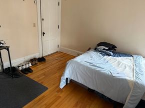 3 Gardner Pl, Leominster MA 01453