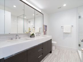 100 Lovejoy Wharf PH 1B, Boston MA 02114