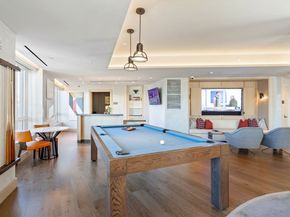 100 Lovejoy Wharf PH 1B, Boston MA 02114