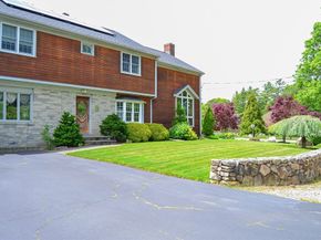 110 Mayflower Ridge Dr, Wareham MA 02571