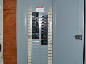 110 Mayflower Ridge Dr, Wareham MA 02571