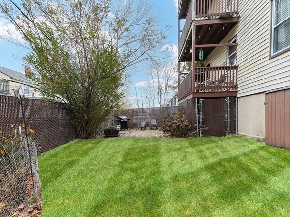 118-120 Granite Ave 2, Boston MA 02124