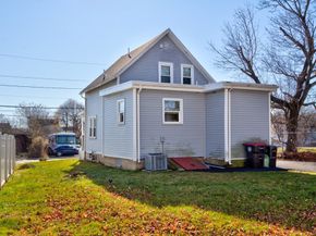 24 E Ashland St, Brockton MA 02301