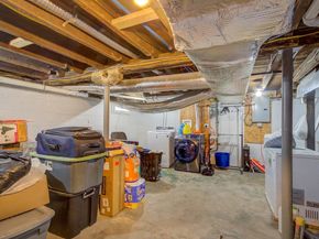 24 E Ashland St, Brockton MA 02301