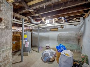 24 E Ashland St, Brockton MA 02301